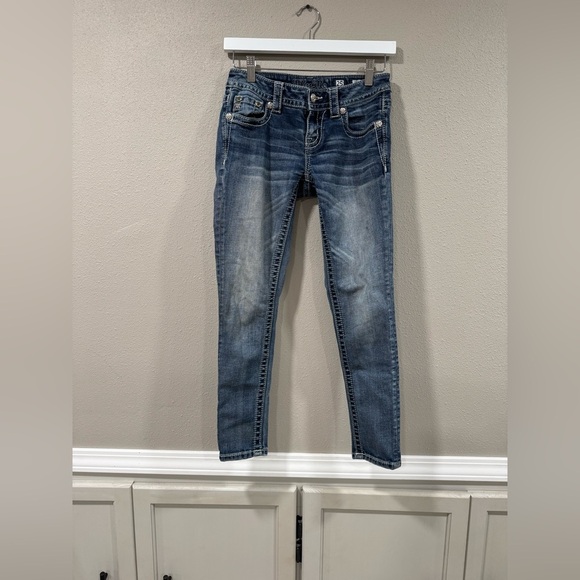 Miss Me Ankle Skinny - Picture 3 of 8